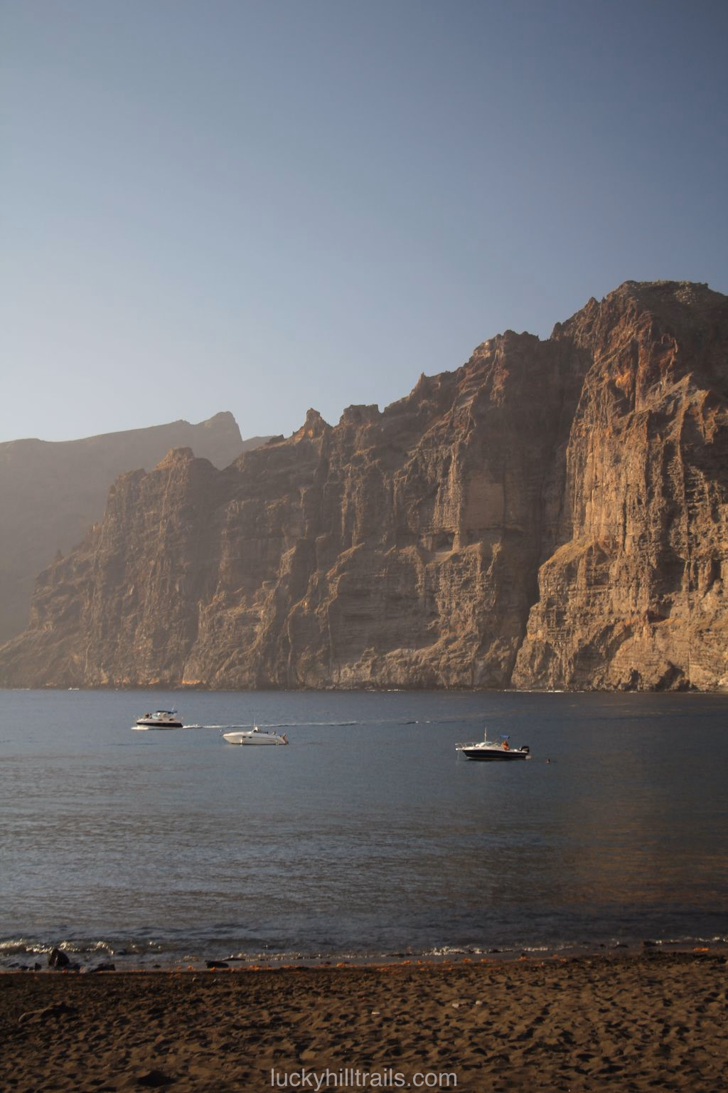 Los Gigantes landscape